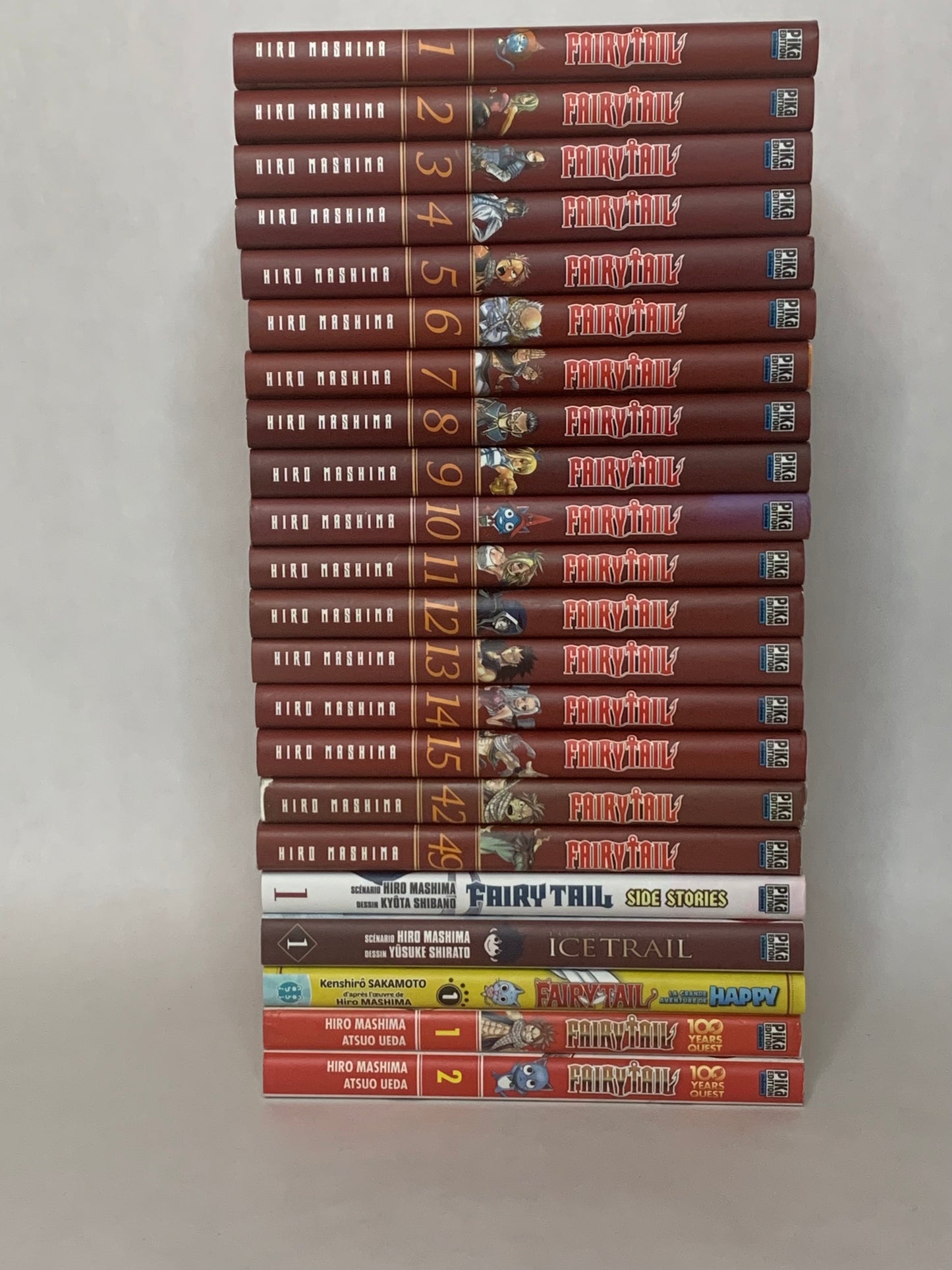 Mangas - Fairy Tail 1 à 15 + 42 + 49 + 5 Side Stories