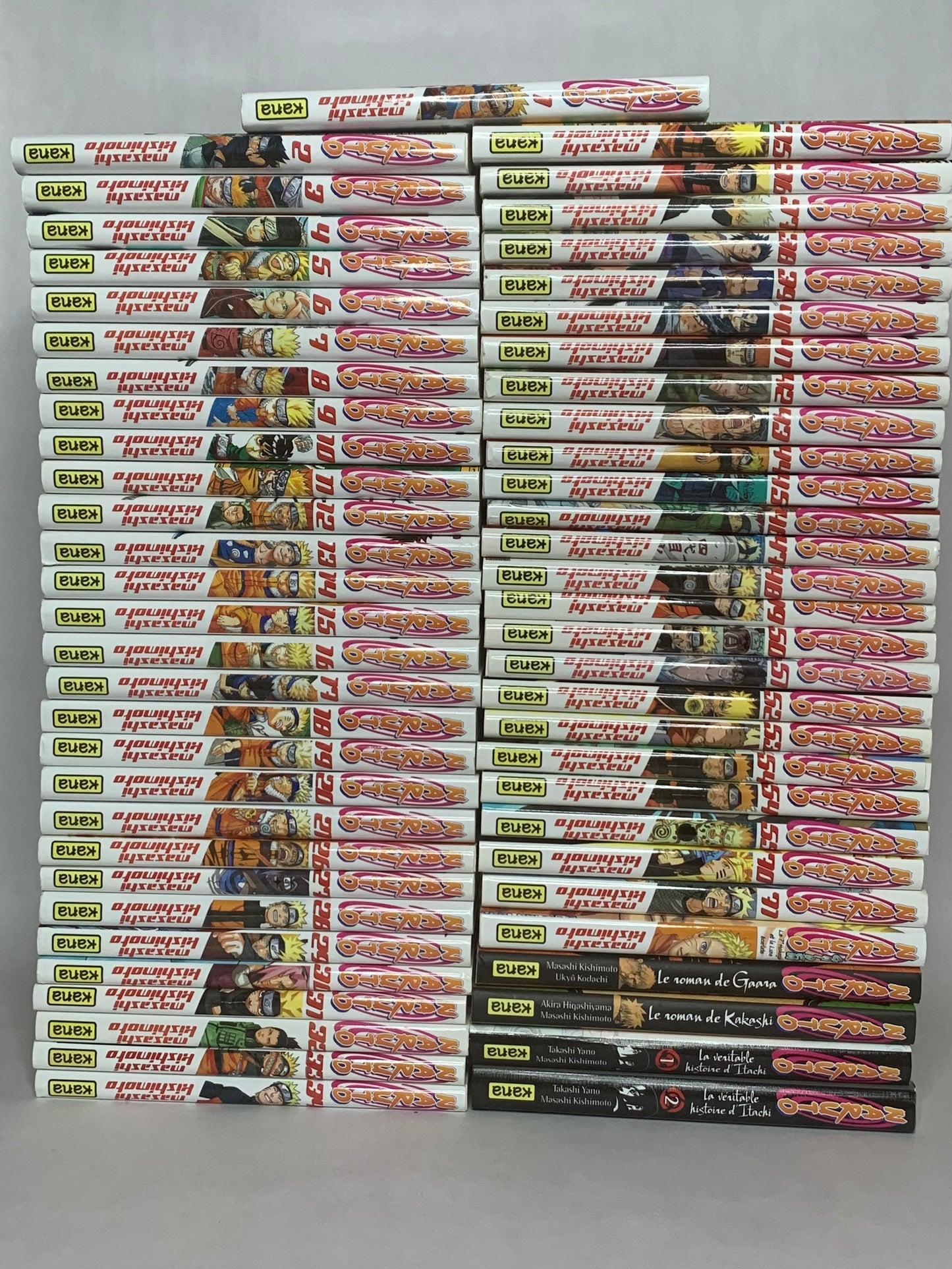 Mangas - Naruto 1 à 21 + 26 à 55 + 70à71 + 5 Hors séries